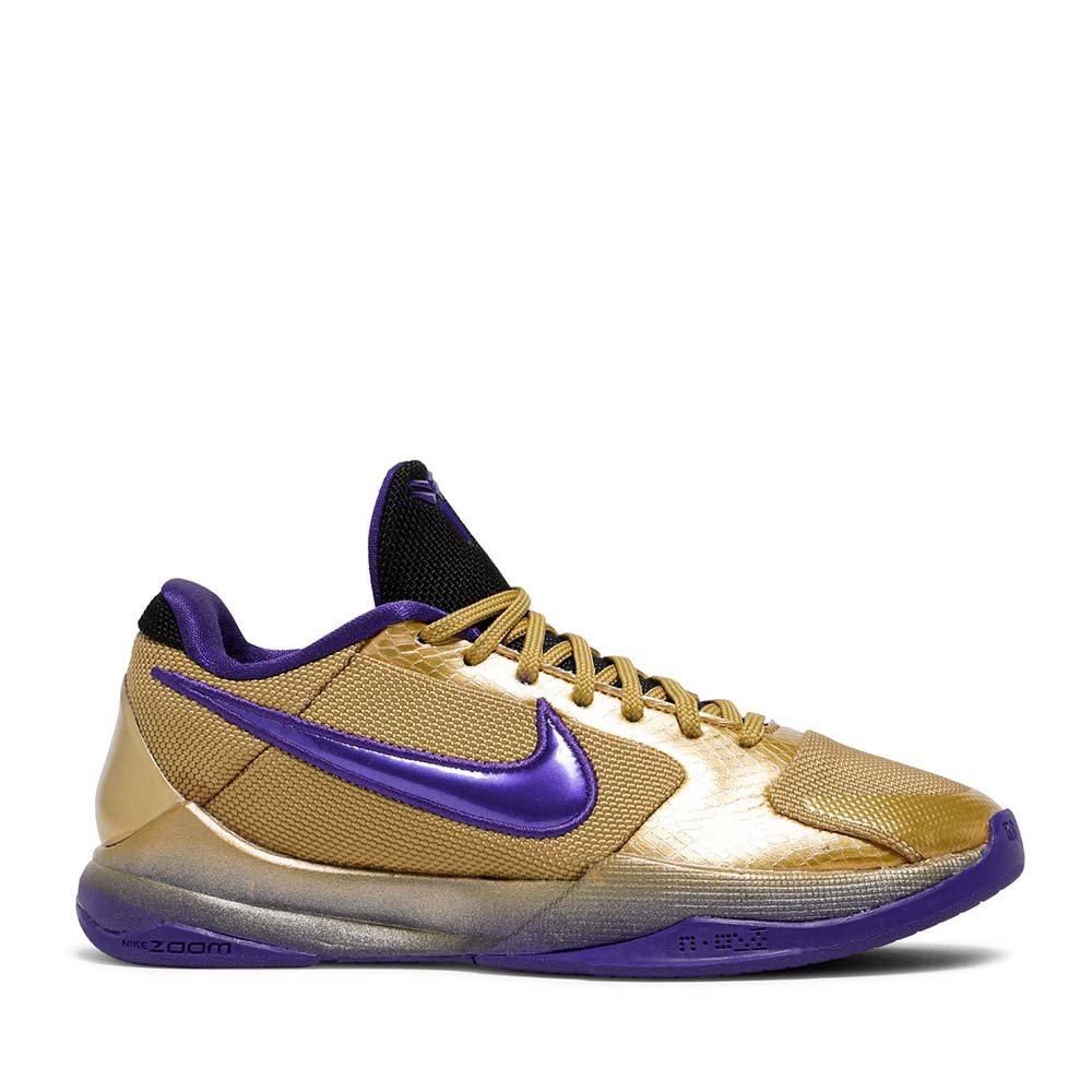 Undefeated x Nike Kobe 5 Protro