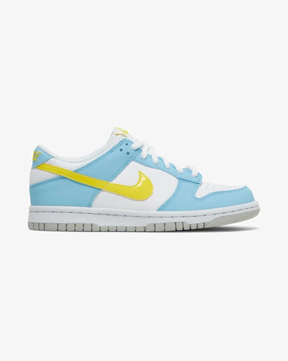 Nike Dunk Low — Grade School