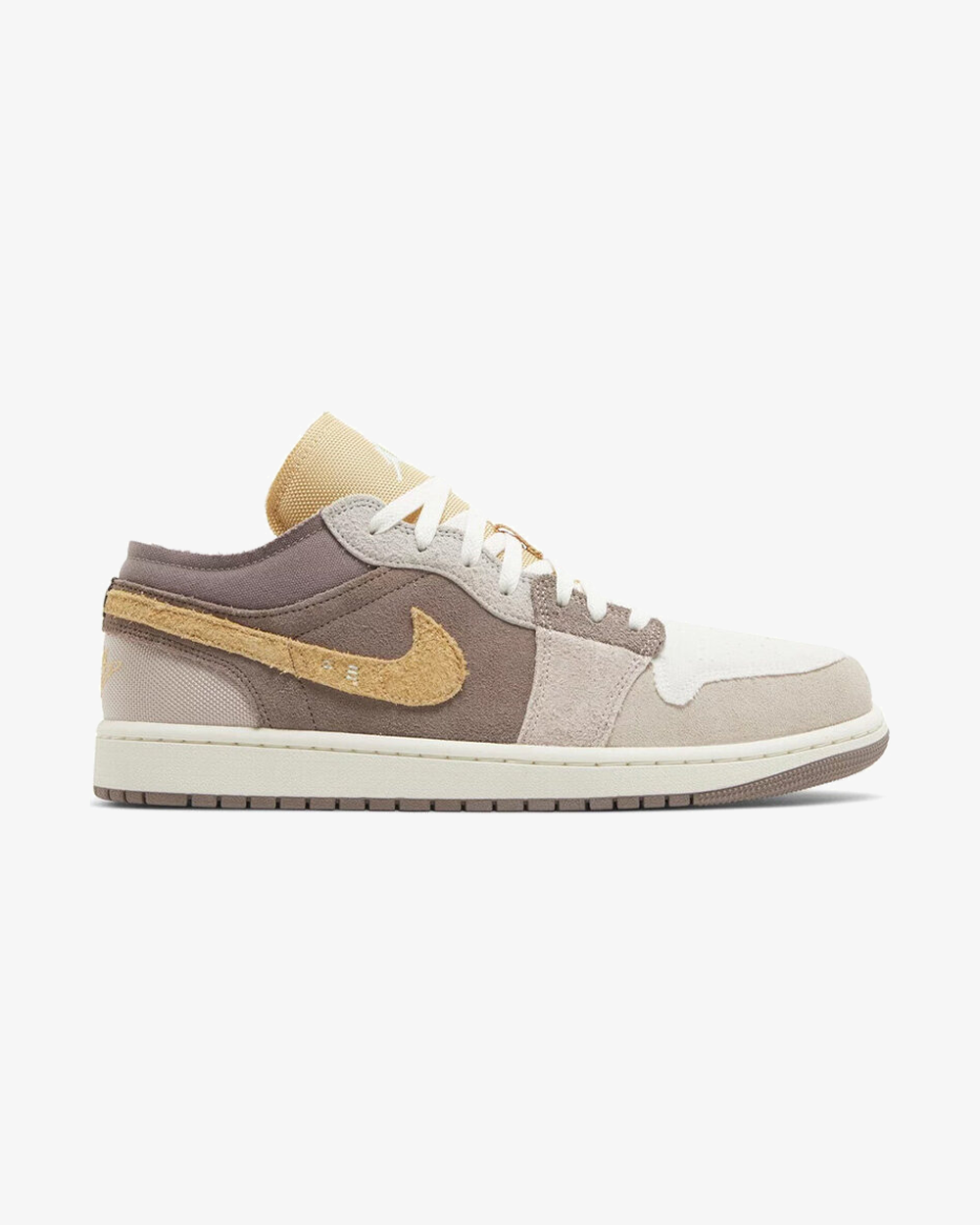 Product photo assigned to Air Jordan 1 Low, Craft Taupe Haze colorway.