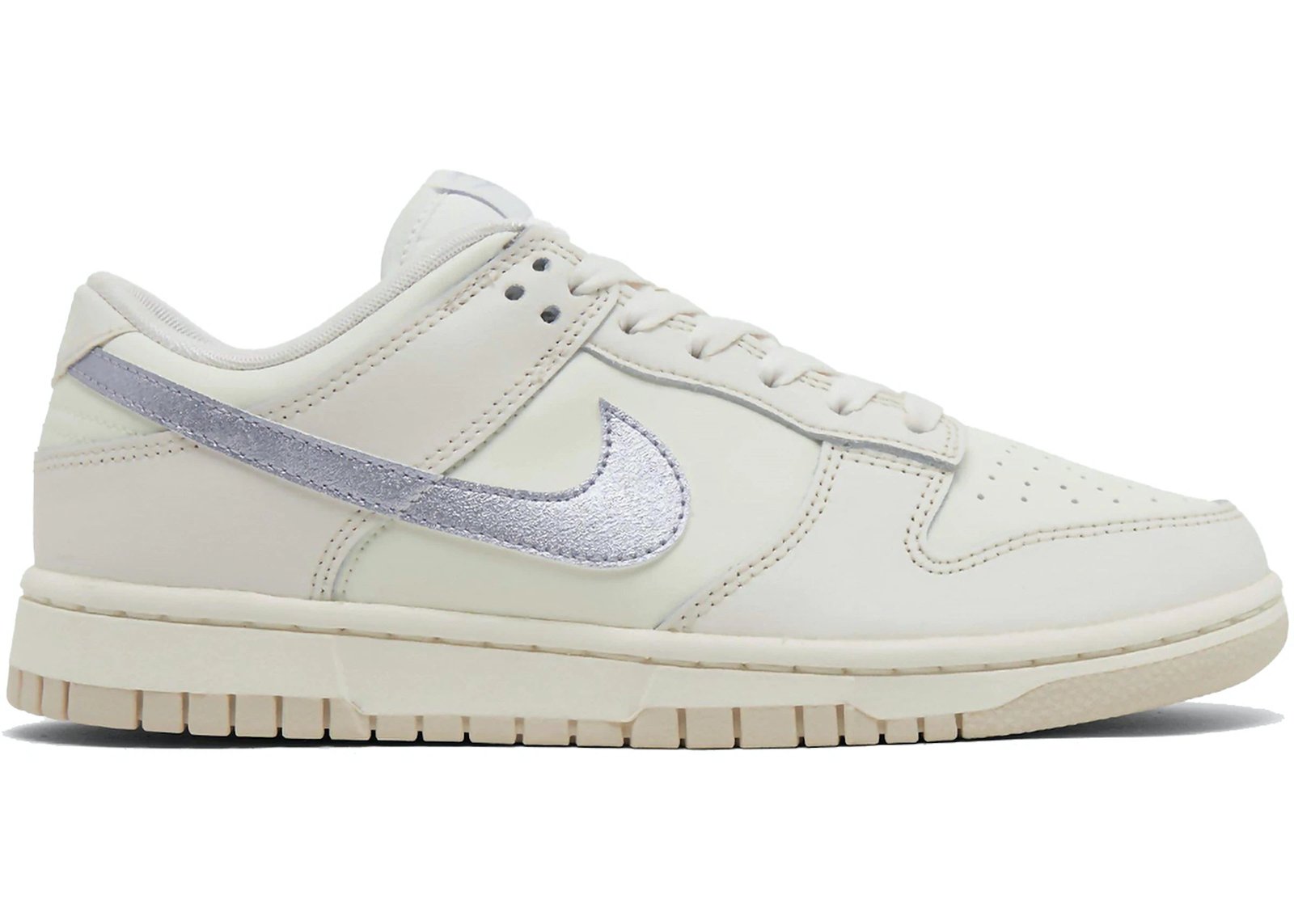 Nike Dunk Low Sail Oxygen Purple, off-white sail upper with metallic pale purple Swoosh and cream outsole